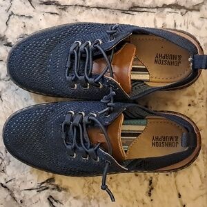 Johnston and Murphy boys dress shoes